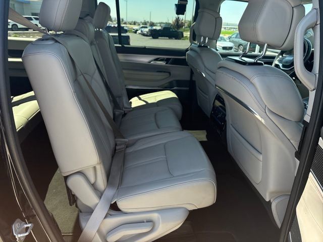 Used 2022 Jeep Grand Wagoneer Series I w/ Flexible Seating Group AWD/4WD image 24