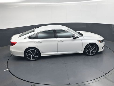 Used 2022 Honda Accord Sport image 28