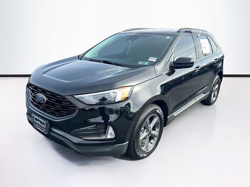 Certified 2022 Ford Edge SEL w/ Sport Appearance Package AWD/4WD image 3
