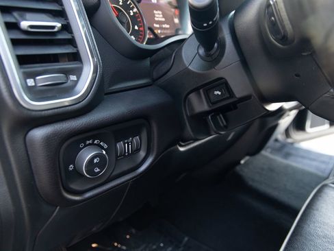 Used 2022 RAM 2500 Laramie AWD/4WD image 17