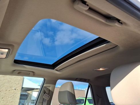 Used 2022 Toyota 4Runner SR5 Premium w/ Moonroof Package image 15