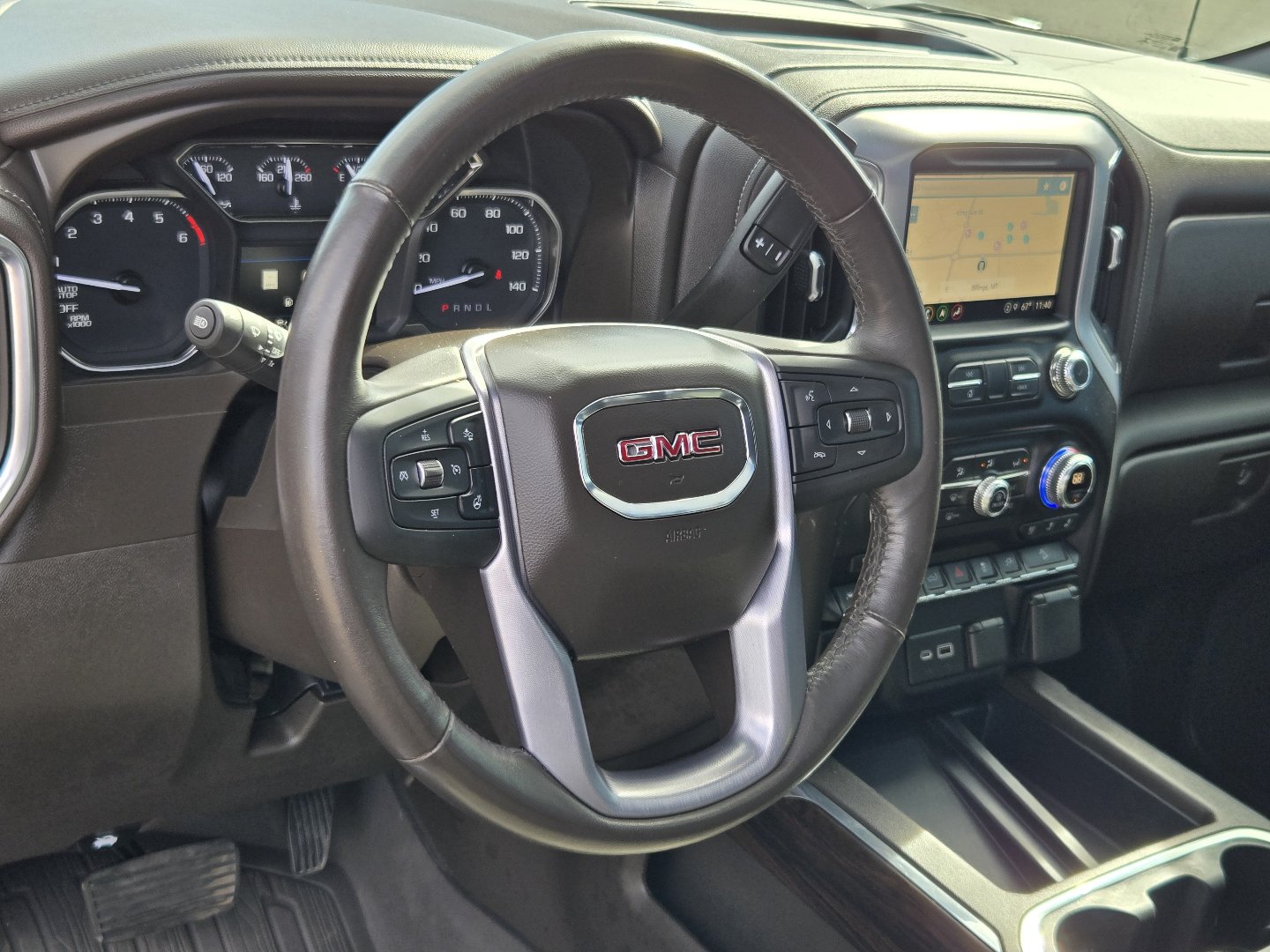 Used 2021 GMC Sierra 1500 SLT w/ SLT Premium Plus Package AWD/4WD image 4