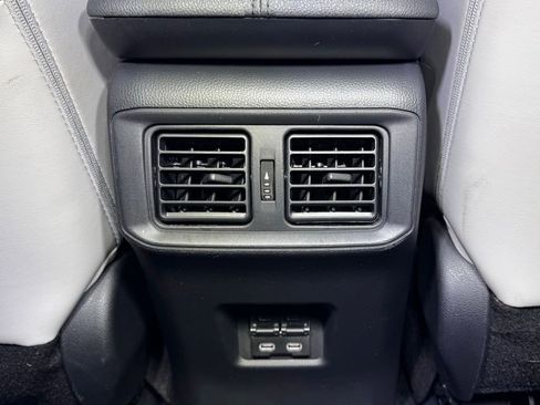 Used 2023 Toyota RAV4 Limited AWD/4WD image 46