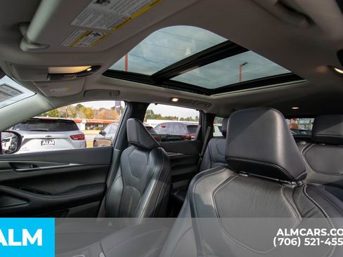 Used 2023 INFINITI QX60 Luxe w/ Cargo Package AWD/4WD image 10