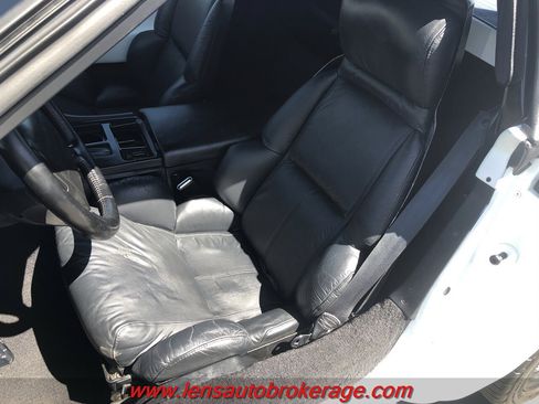 Used 1992 Chevrolet Corvette Convertible RWD image 13