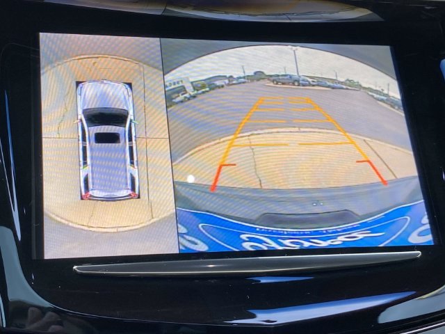 Used 2016 Cadillac Escalade Platinum AWD/4WD image 17