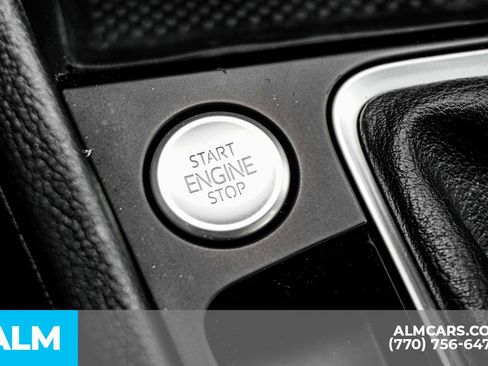 Used 2024 Volkswagen Jetta SE FWD image 33
