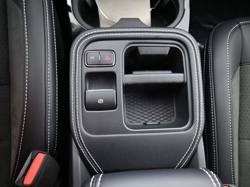 New 2025 Ford Mustang Mach-E GT image 27