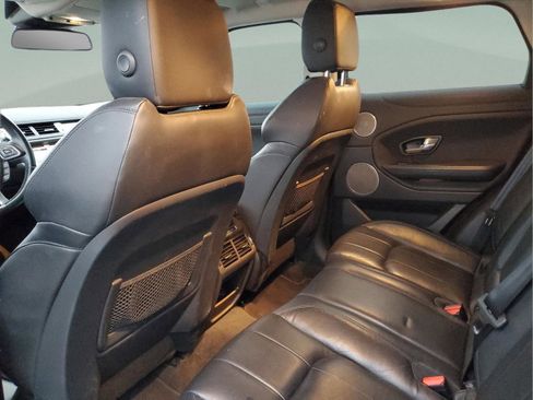 Used 2017 Land Rover Range Rover Evoque SE image 10