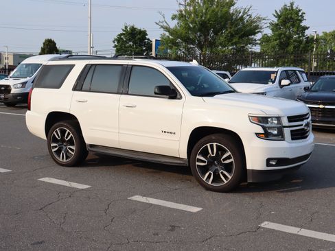 Used 2018 Chevrolet Tahoe Premier RWD image 13