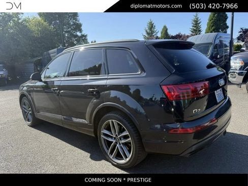 Used 2018 Audi Q7 3.0T Prestige w/ Prestige Package AWD/4WD image 9