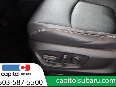 Used 2022 Toyota Corolla Cross XLE image 15