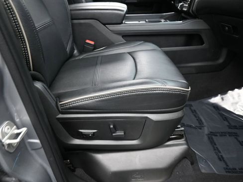 Used 2024 RAM 3500 Limited image 43