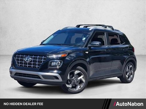 Used 2023 Hyundai Venue SEL FWD image 1