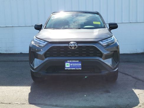 Used 2024 Toyota RAV4 LE image 7