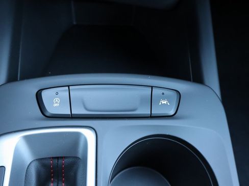 New 2026 Chevrolet Trax RS image 9