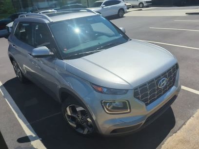 Used 2024 Hyundai Venue SEL
