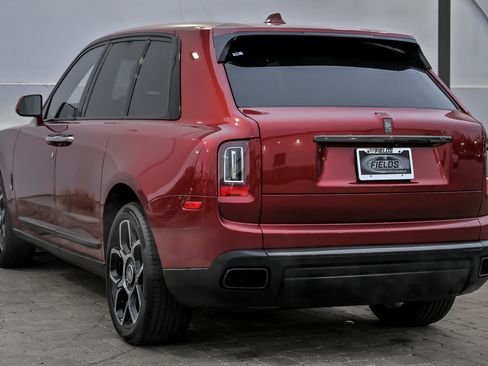 Used 2021 Rolls-Royce Cullinan Black Badge AWD/4WD image 12