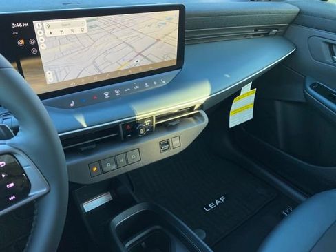 New 2026 Nissan Leaf SV+ w/ Floor Mat Package (SV+) image 18