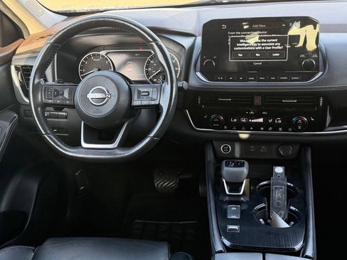 Certified 2023 Nissan Rogue SL w/ SL Premium Package FWD image 13