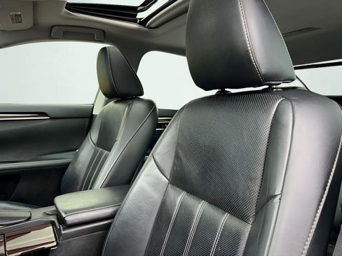 Used 2017 Lexus ES 350 w/ Luxury Package image 38