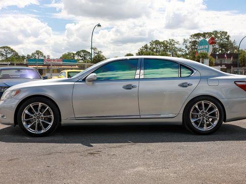 Used 2008 Lexus LS 460 RWD image 3