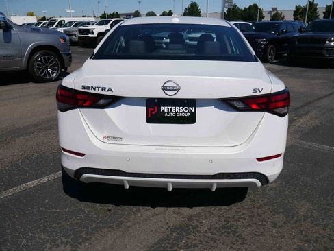 Used 2024 Nissan Sentra SV FWD image 16