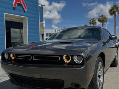 Used 2018 Dodge Challenger SXT