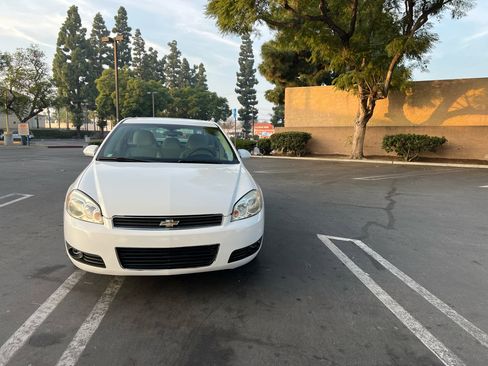 Used 2010 Chevrolet Impala LT image 5