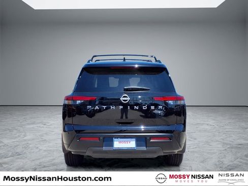 New 2026 Nissan Pathfinder SV FWD image 6