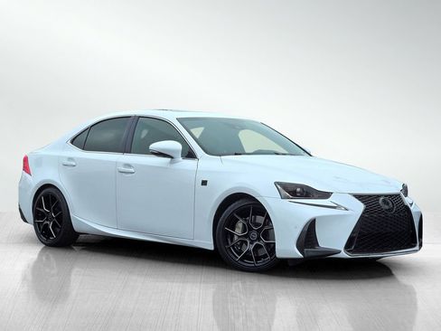 Used 2019 Lexus IS 300 F Sport w/ F Sport Package RWD image 2