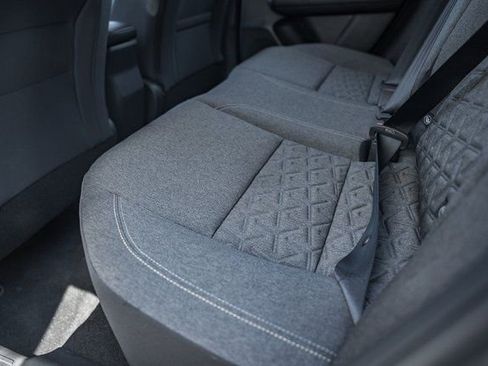 Used 2025 Nissan Kicks SV image 40