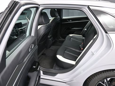 Used 2025 Kia K5 GT-Line w/ GT-Line Premium Package AWD/4WD image 17