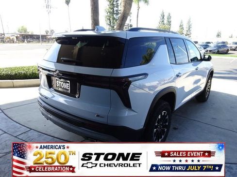 New 2026 Chevrolet Traverse Z71 w/ Enhanced Driving Package AWD/4WD image 7