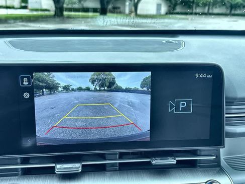 Used 2024 Hyundai Kona SEL w/ Convenience Package FWD image 19