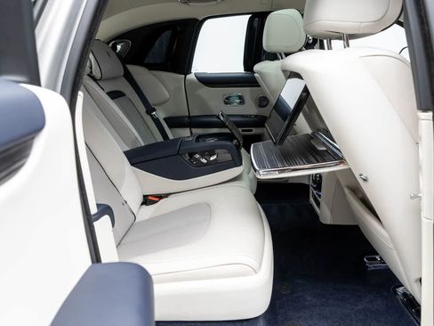 Used 2021 Rolls-Royce Ghost AWD/4WD image 15