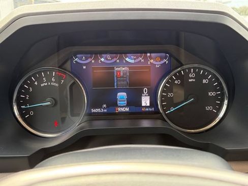 Used 2024 Ford Expedition Limited RWD image 11