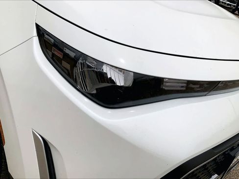 Certified 2023 Kia Soul LX w/ LX Technology Package FWD image 36