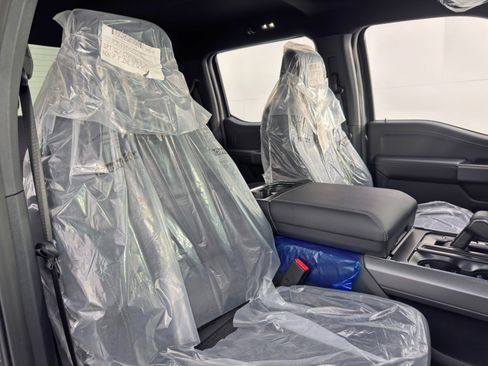 Used 2025 Ford F150 XLT w/ Equipment Group 301A Standard image 37