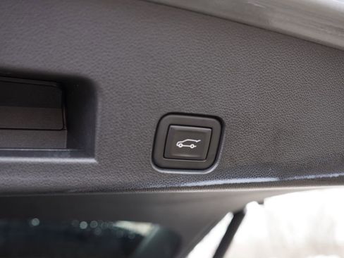 Certified 2024 Chevrolet Traverse Z71 w/ Enhanced Driving Package image 22