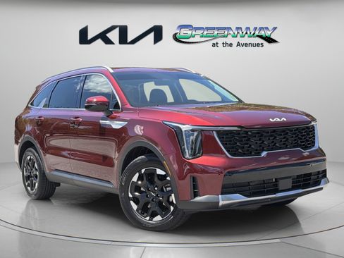 Certified 2025 Kia Sorento S FWD image 1