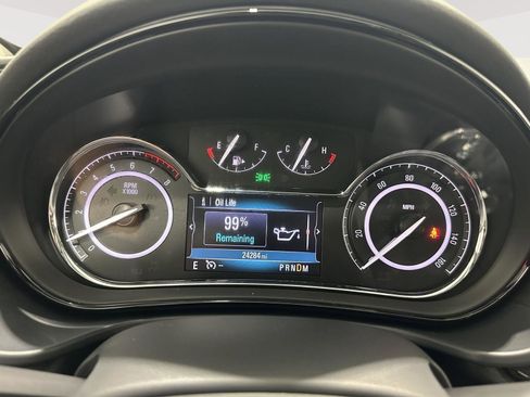 Used 2017 Buick Regal Sport Touring FWD image 10