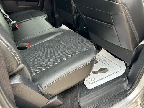 Used 2016 RAM 1500 Sport image 11