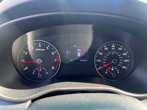 Used 2018 Kia Sportage EX image 16