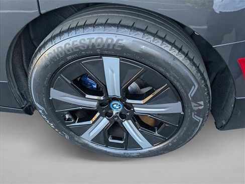 Certified 2023 BMW iX xDrive50 w/ Premium Package image 22
