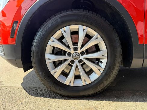 Used 2018 Volkswagen Tiguan S AWD/4WD image 18