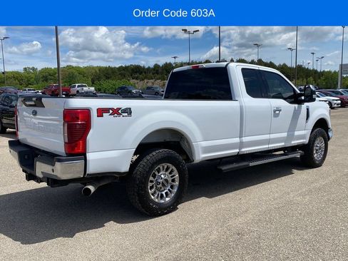 Used 2022 Ford F250 XLT w/ XLT Premium Package AWD/4WD image 6