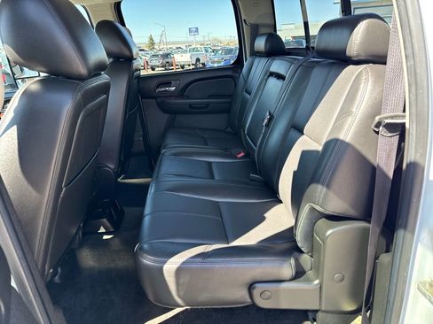 Used 2013 GMC Sierra 2500 SLT w/ SLT Convenience Package AWD/4WD image 22
