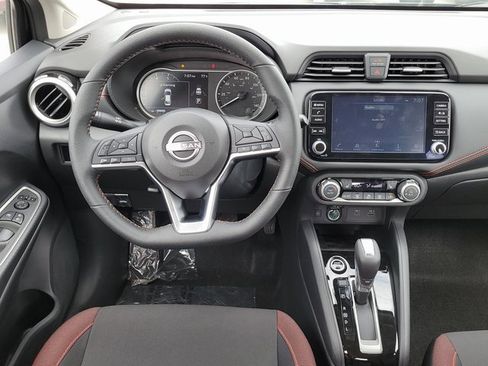 New 2025 Nissan Versa SR w/ Trunk Package image 8