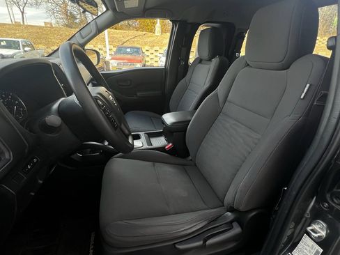 Used 2022 Nissan Frontier S w/ Technology Package image 10